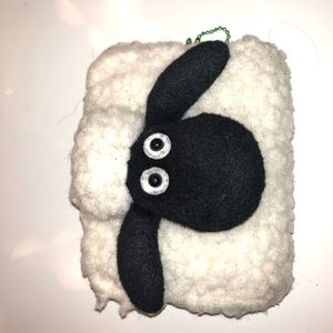 Shaun the sheep fuzzy wallet